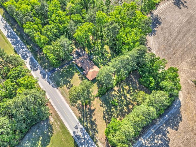 3936 Vance Road, Holly Hill, SC 29059