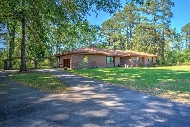 3936 Vance Road, Holly Hill, SC 29059