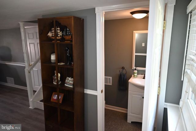 159 HICKORY STREET, Mount Holly, NJ 08060
