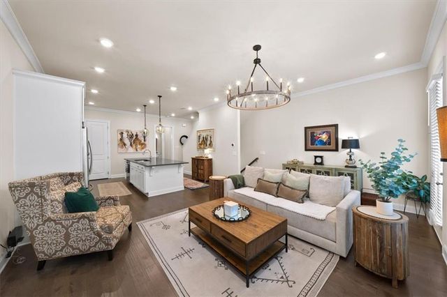 1829 La Dawn Lane, Atlanta, GA 30318