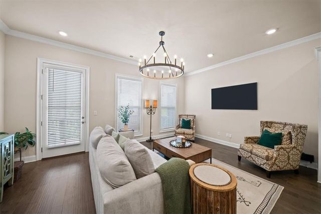 1829 La Dawn Lane, Atlanta, GA 30318