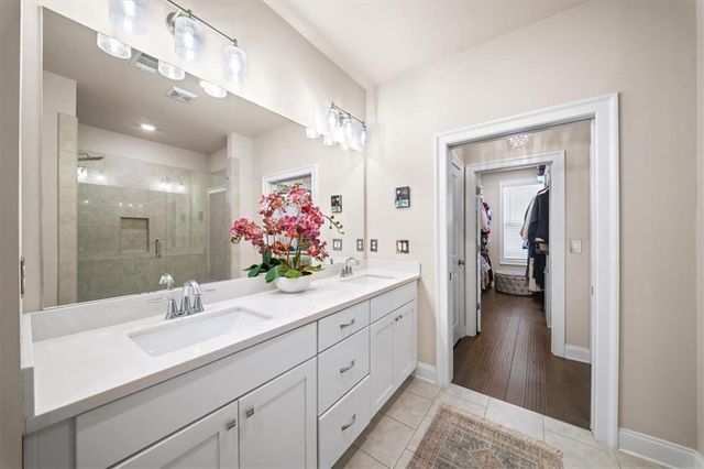 1829 La Dawn Lane, Atlanta, GA 30318