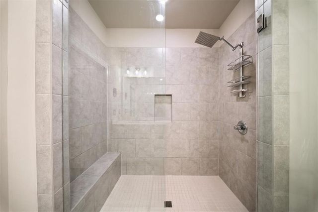 1829 La Dawn Lane, Atlanta, GA 30318