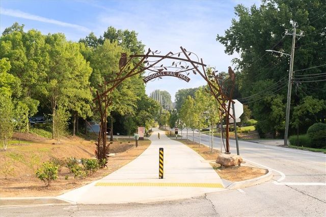 1829 La Dawn Lane, Atlanta, GA 30318