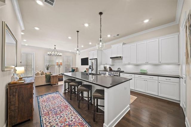 1829 La Dawn Lane, Atlanta, GA 30318