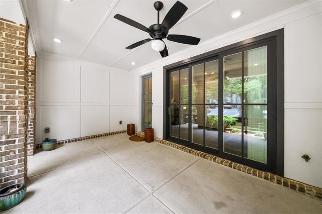 1829 La Dawn Lane, Atlanta, GA 30318