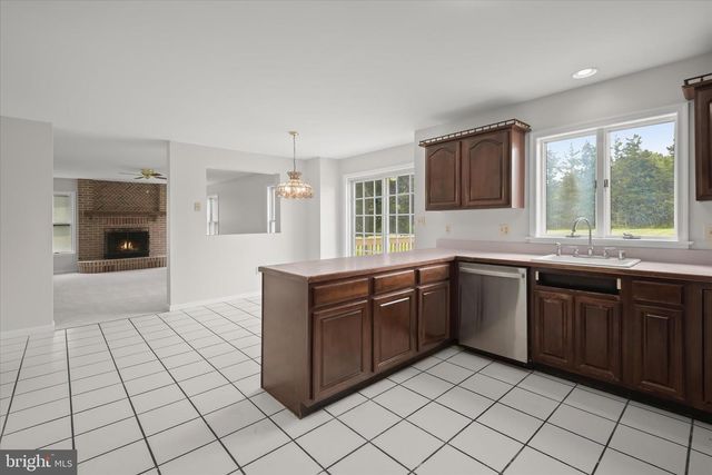 3220 REGENTS ROW, West Friendship, MD 21794