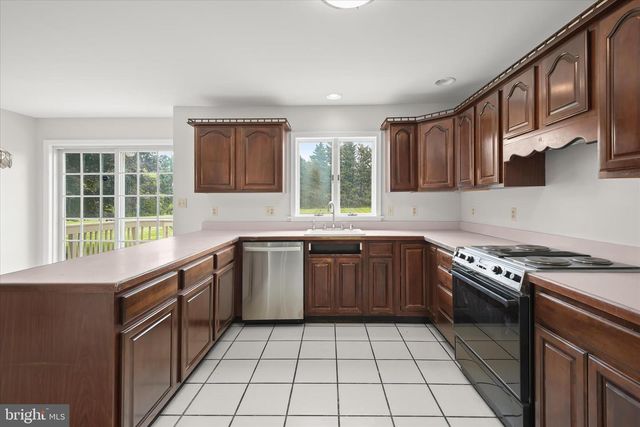 3220 REGENTS ROW, West Friendship, MD 21794