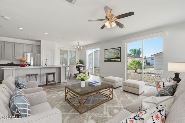3301 S GOLDFIELD Road 6003, Apache Junction, AZ 85119