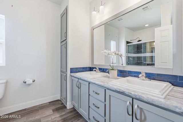 3301 S GOLDFIELD Road 6003, Apache Junction, AZ 85119