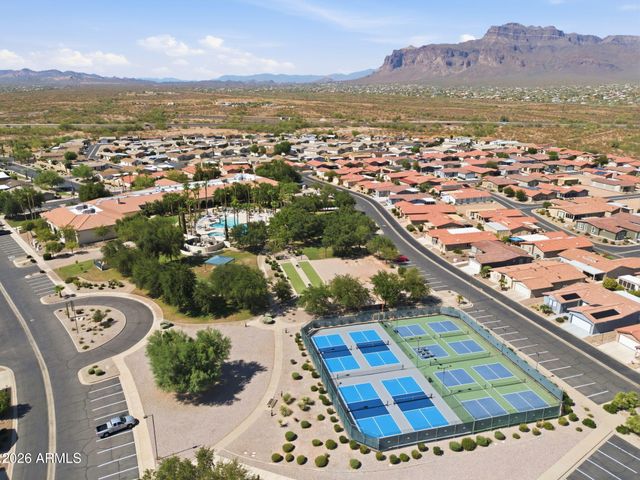3301 S GOLDFIELD Road 6003, Apache Junction, AZ 85119