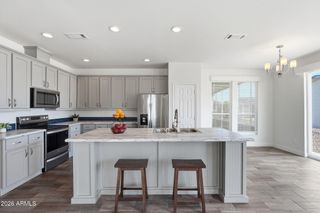 3301 S GOLDFIELD Road 6003, Apache Junction, AZ 85119