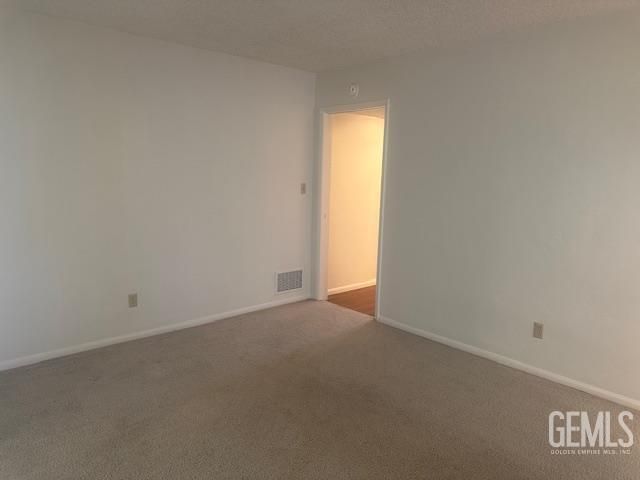 6405 Desert Hills Avenue, Bakersfield, CA 93309