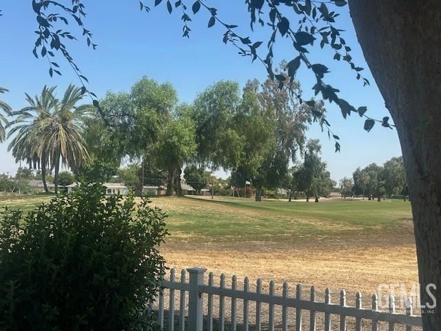 6405 Desert Hills Avenue, Bakersfield, CA 93309