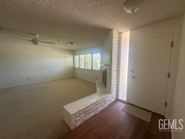 6405 Desert Hills Avenue, Bakersfield, CA 93309