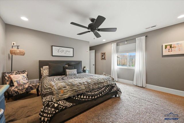 613 ST ANDREW, Rapid City, SD 57701