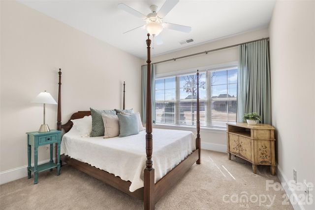 5232 Courtyard Lane, Belmont, NC 28012