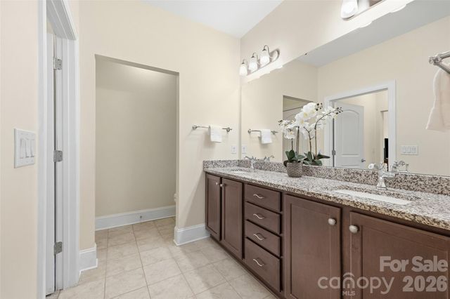 5232 Courtyard Lane, Belmont, NC 28012