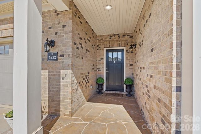 5232 Courtyard Lane, Belmont, NC 28012
