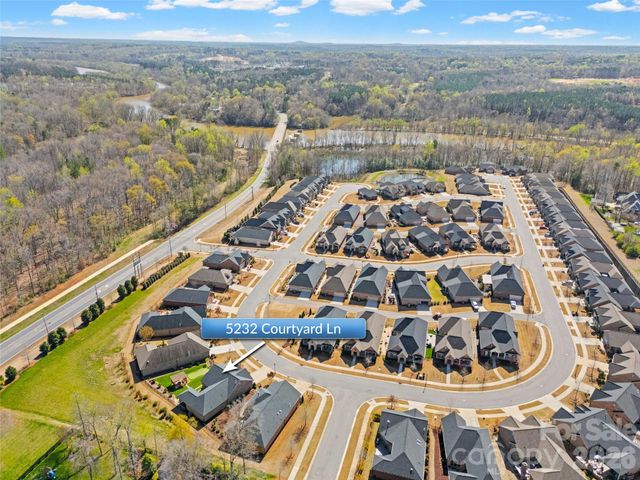 5232 Courtyard Lane, Belmont, NC 28012