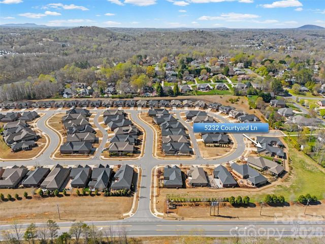 5232 Courtyard Lane, Belmont, NC 28012