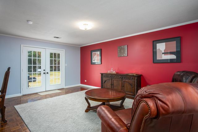 107 Gay Ave., Hattiesburg, MS 39401