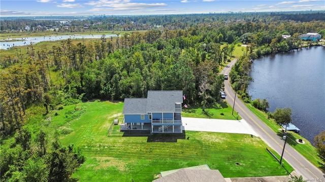 1258 S Perkins Ferry Road, Lake Charles, LA 70611