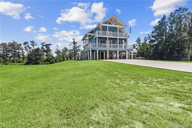 1258 S Perkins Ferry Road, Lake Charles, LA 70611