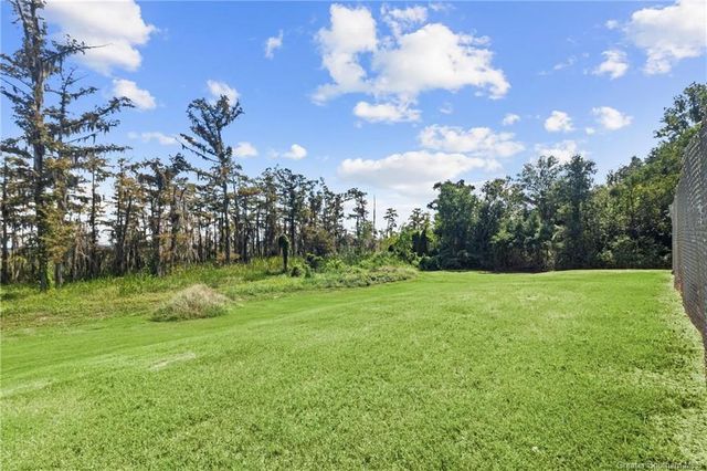 1258 S Perkins Ferry Road, Lake Charles, LA 70611