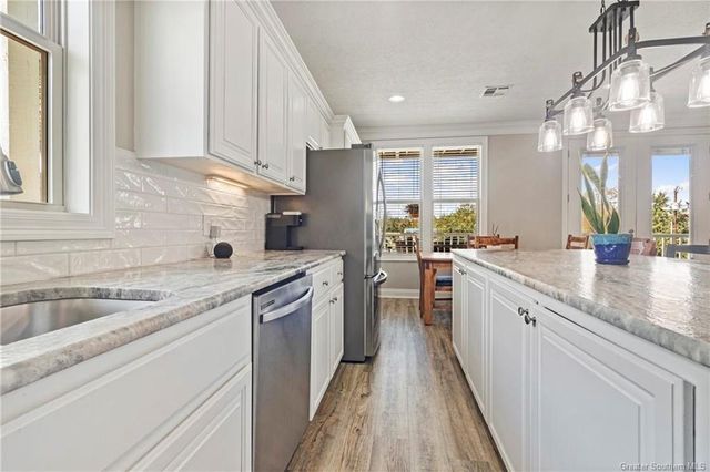 1258 S Perkins Ferry Road, Lake Charles, LA 70611