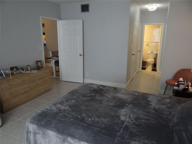 3725 S Ocean Drive 607, Hollywood, FL 33019