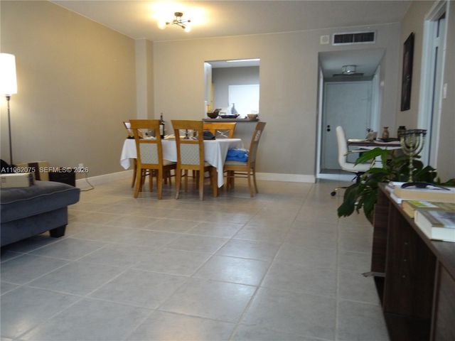 3725 S Ocean Drive 607, Hollywood, FL 33019