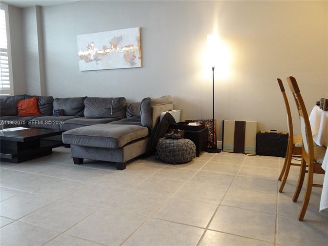 3725 S Ocean Drive 607, Hollywood, FL 33019