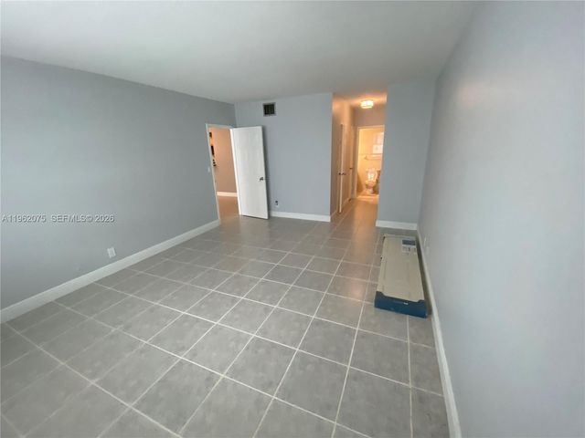 3725 S Ocean Drive 607, Hollywood, FL 33019