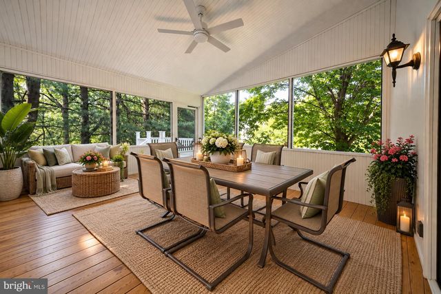 990 CARAVAN TRL, Owings, MD 20736