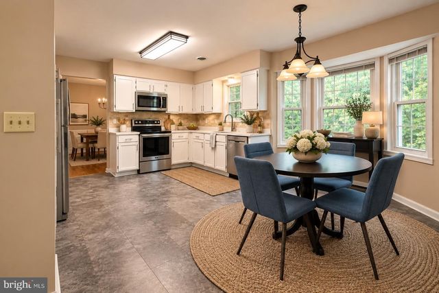 990 CARAVAN TRL, Owings, MD 20736