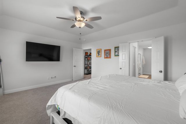 6834 Neals Way, Arlington, TX 76001