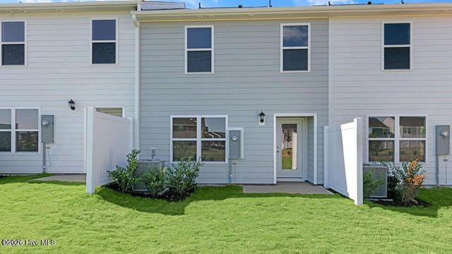 3400 Sunstone Way 5, Winterville, NC 28590