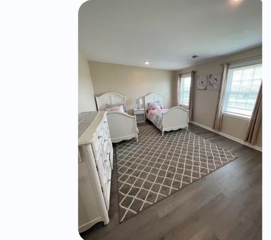 4426 Glasgow Rd, Burkesville, KY 42717