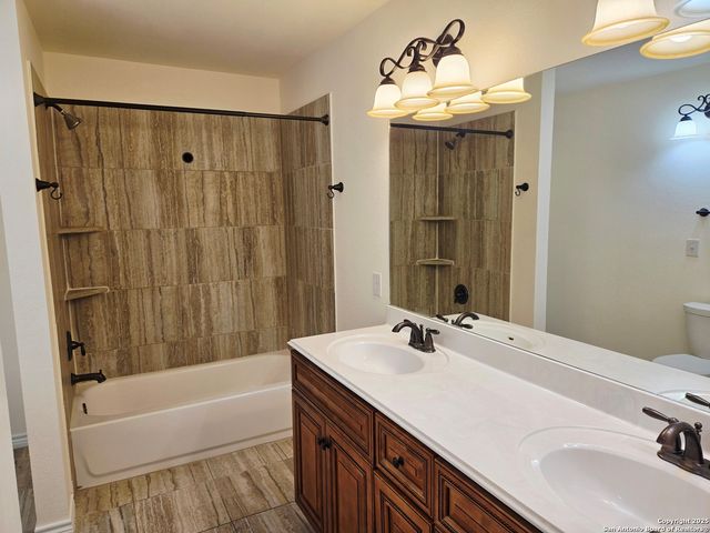 116 Tower, Cibolo, TX 78108