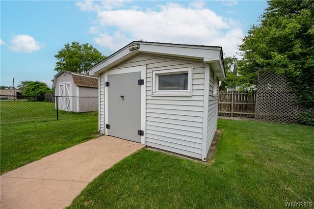 178 Bigelow Place, Cheektowaga, NY 14043