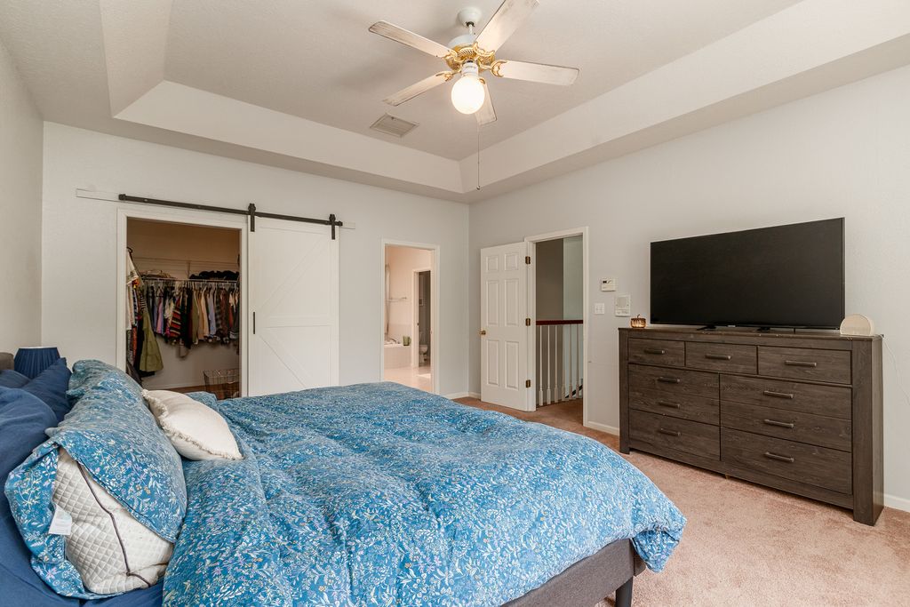 Image 24 of property listing at 36 EDGEWOOD Lane N, Centralia, IL 62801