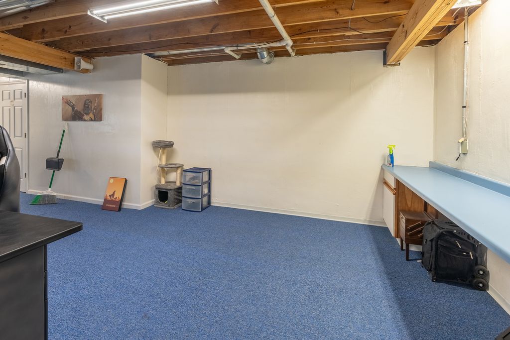 Image 40 of property listing at 36 EDGEWOOD Lane N, Centralia, IL 62801
