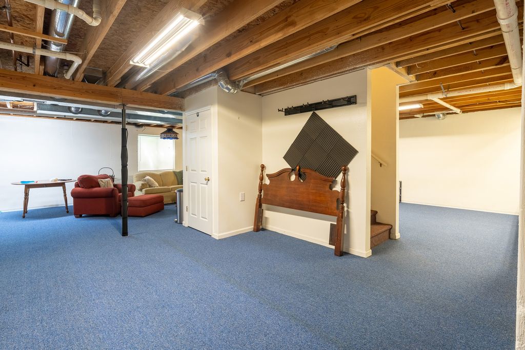 Image 45 of property listing at 36 EDGEWOOD Lane N, Centralia, IL 62801