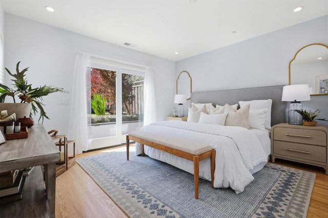 1333 Laguna Avenue, Burlingame, CA 94010