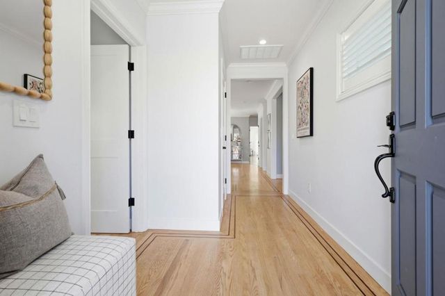 1333 Laguna Avenue, Burlingame, CA 94010