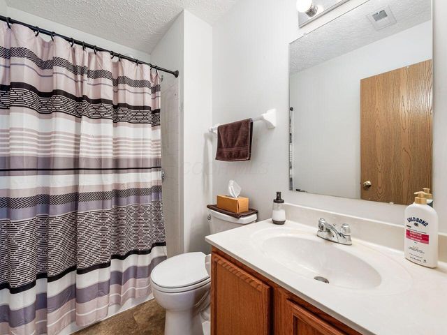 5507 Poolbeg Street, 260, Canal Winchester, OH 43110