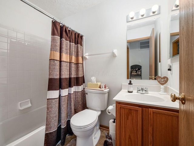 5507 Poolbeg Street, 260, Canal Winchester, OH 43110