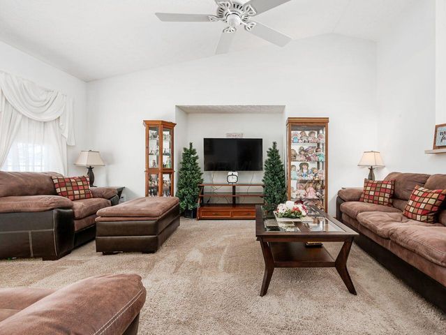 5507 Poolbeg Street, 260, Canal Winchester, OH 43110