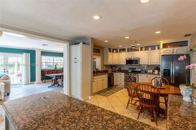 9761 SW 123rd Street, Miami, FL 33176